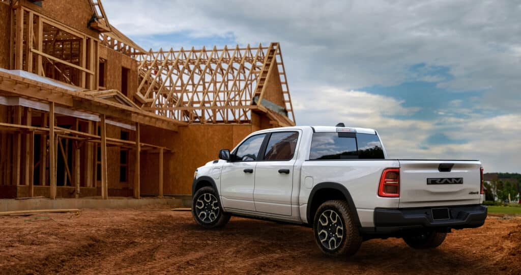 2025 Ram 1500 Ramcharger 14