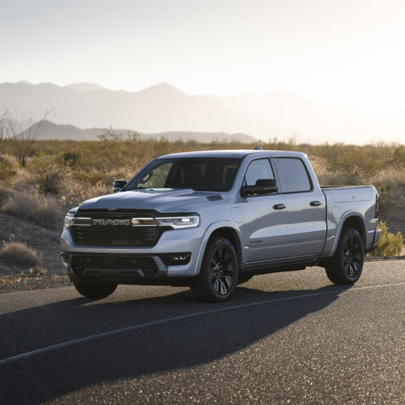 2025 Ram 1500 Ramcharger 19