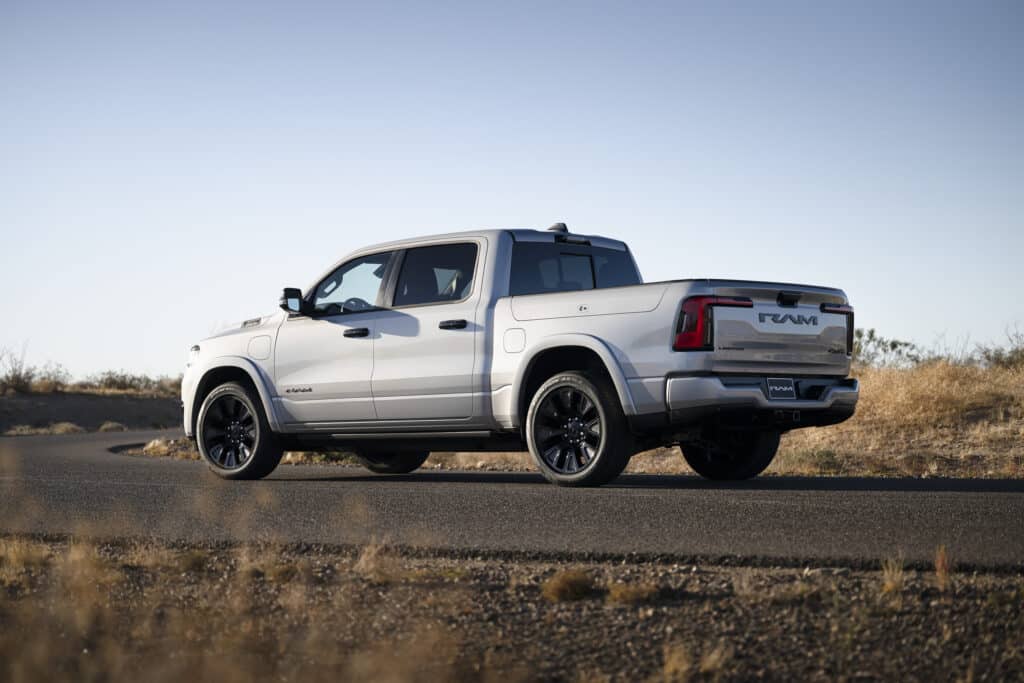 2025 Ram 1500 Ramcharger 21