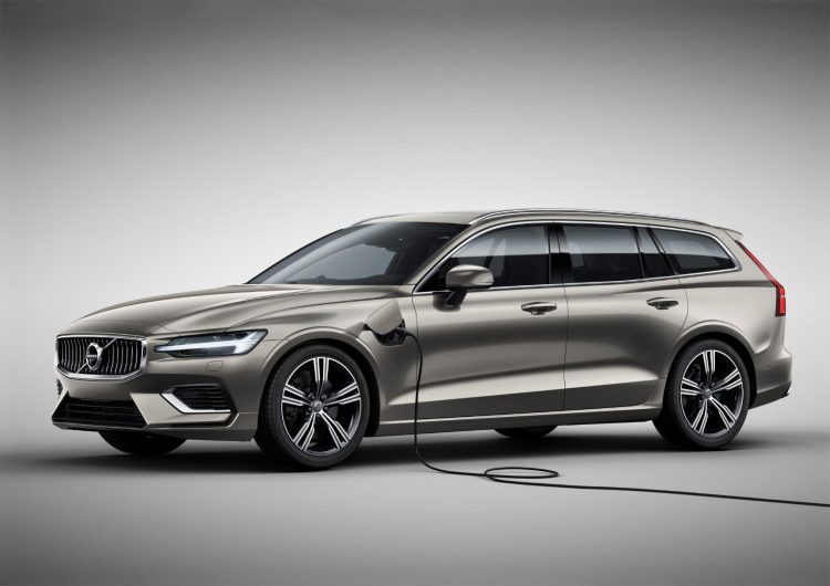 224657 New Volvo V60 exterior