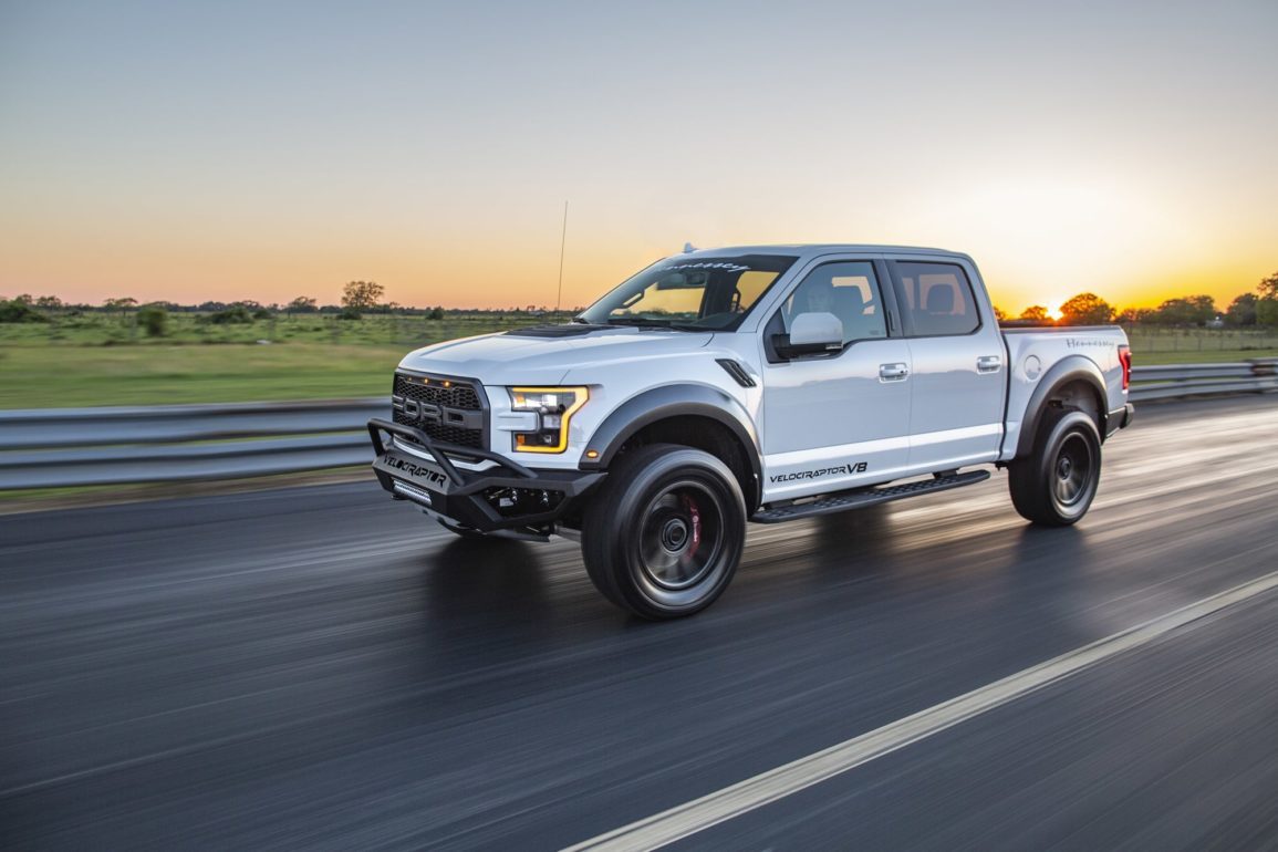 Hennessey Velociraptor V8 White Sunset