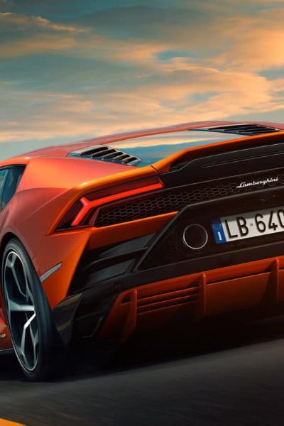 Lambo Huracan rear - small